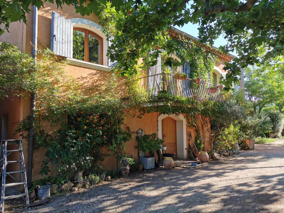 Les Anes De Petit Jean Hotell Pierrefeu-du-Var Exteriör bild