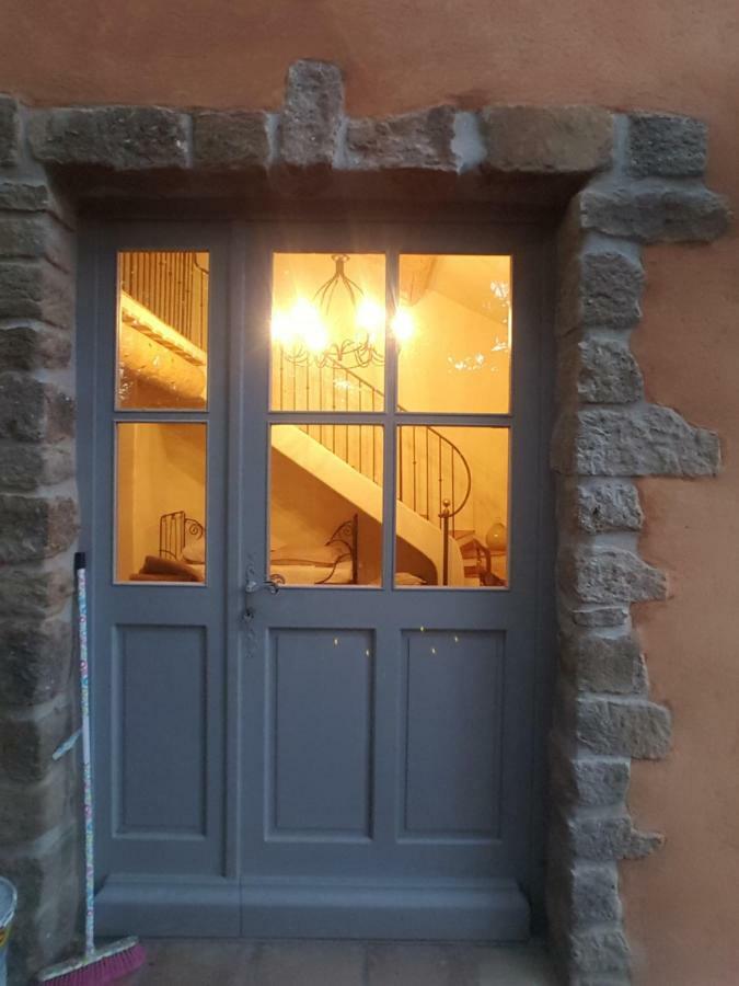 Les Anes De Petit Jean Hotell Pierrefeu-du-Var Exteriör bild